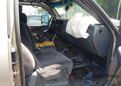 2002 GMC Sierra 2500Hd Sle from USA, damaged, VIN 1GTHK29G52E223911